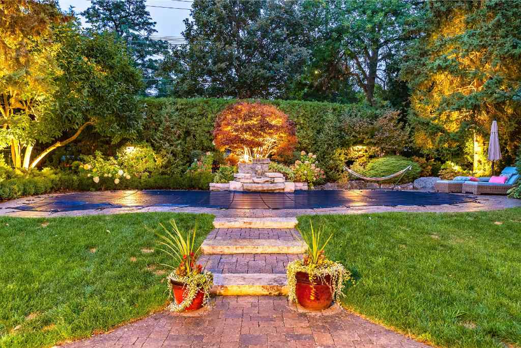 How to Raise Your Home's Value with Landscape Lighting Landscape lighting backyard gardens